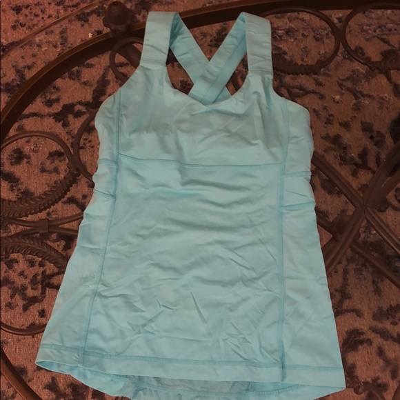 lululemon athletica Tops - Lulu tank w/ built in bra